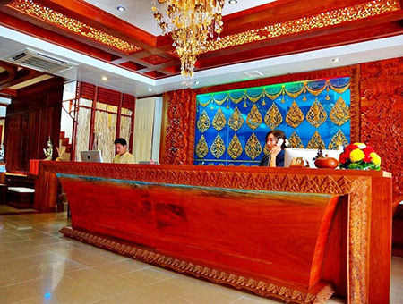 Chanthapanya Hotel