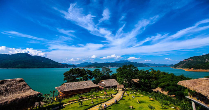 Mai Chau HideAway Lake Resort