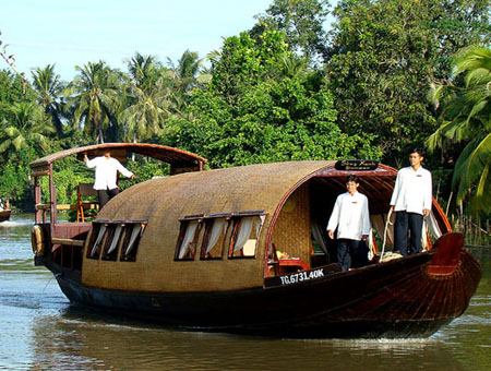 Song Xanh Sampan