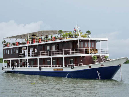 RV Toum Tiou Cruise