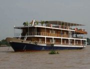 RV Toum Tiou Cruise