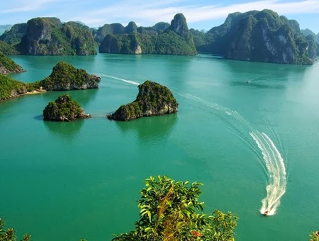 Halong Bay - Vietnam